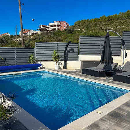 Vila Mari With Private Pool