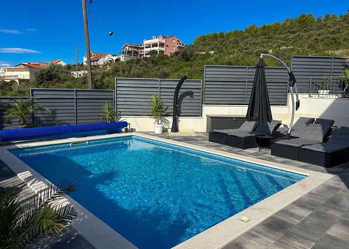 Vila Mari With Private Pool