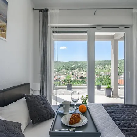 Vila Mari With Private Pool Marina